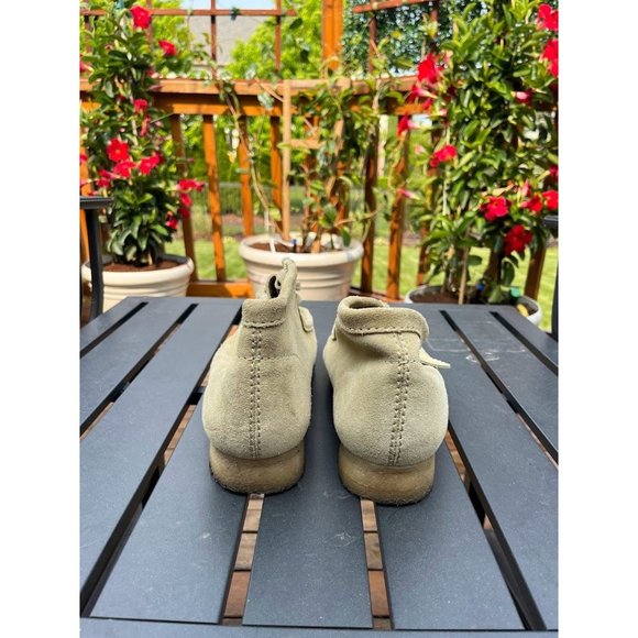 Clarks Suede Wallabee Boots Maple Suede main image 8